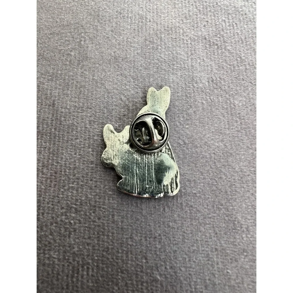 Rabbit Enamel Pin Cute Bunny Lapel Pin Animal‎ Brooch 1.18 Inches